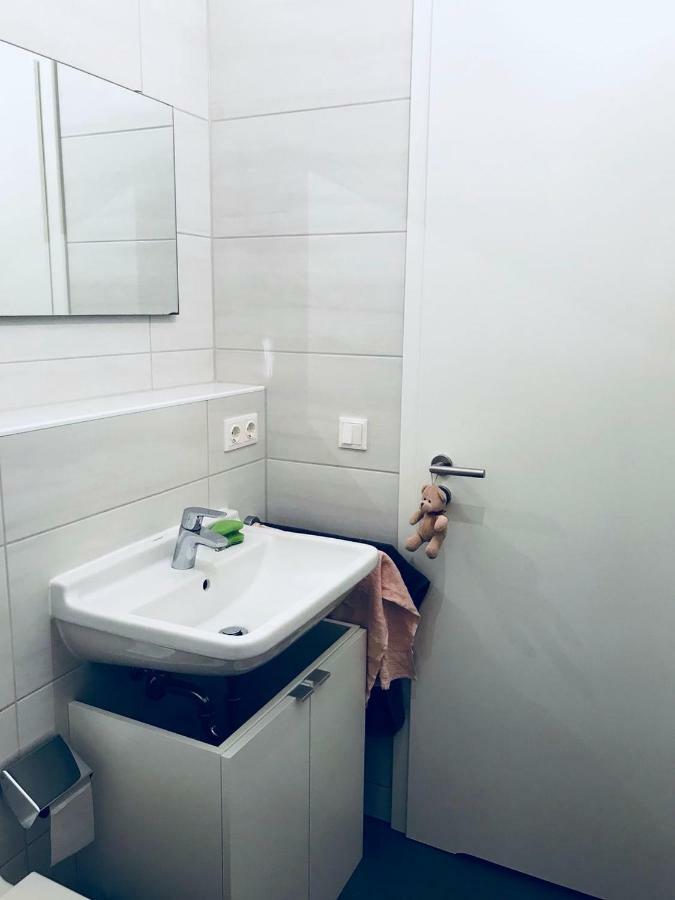 Ruhiges Einzelappartement An Tud & Stadtzentrum Drezno Zewnętrze zdjęcie