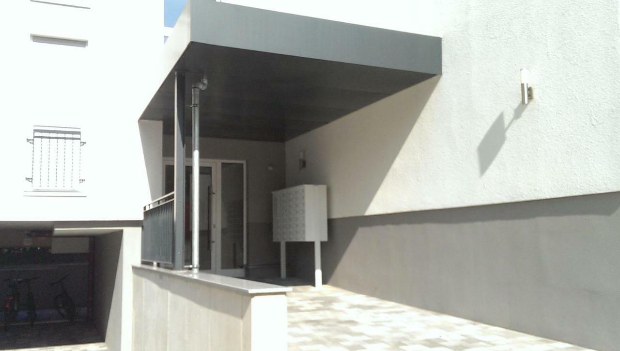 Ruhiges Einzelappartement An Tud & Stadtzentrum Drezno Zewnętrze zdjęcie